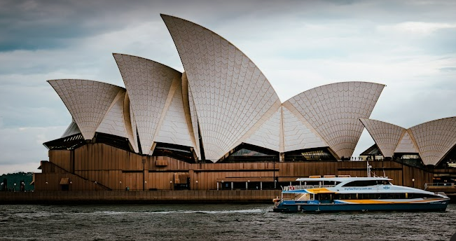 Shemale Dating in Australia